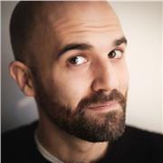 Molte persone mi hanno detto che sarei un ottimo insegnante.